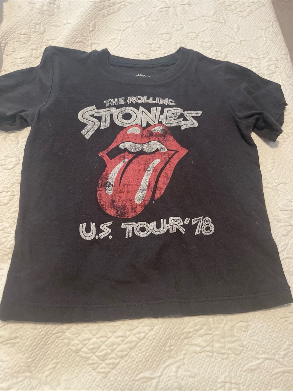 the Rolling Stones Black Kids Tee 4T with Red Tongue Graphic